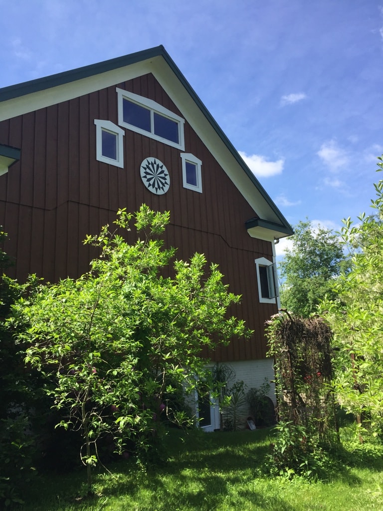 Two Weeks at the Crow Barn – Cindy Grisdela Art Quilts
